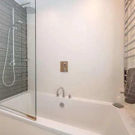 2 Bed In 89257 Holiday home
