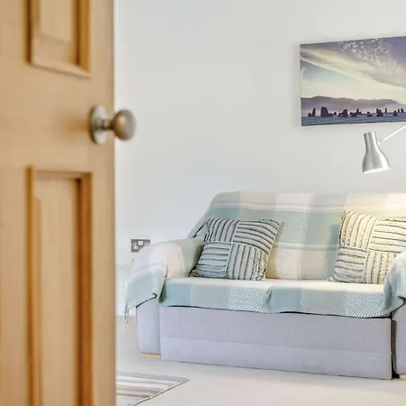 2 Bed In 89257