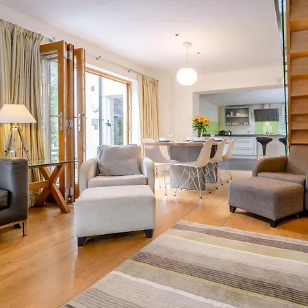 2 Bed In Oc-89257 كيسويك
