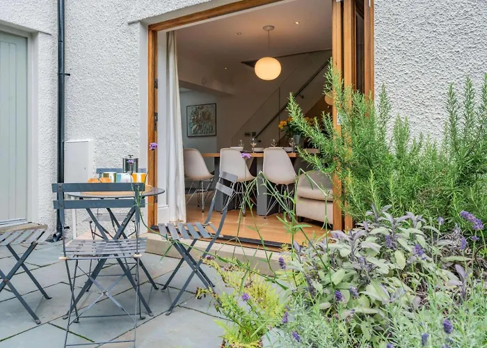 2 Bed In Oc-89257 بيت للعطل