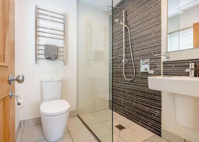 2 Bed In Oc-89257 * كيسويك